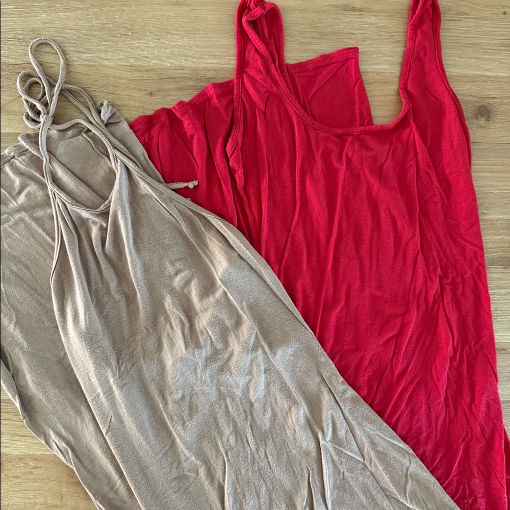 Set of 2 PrettyLittleThing Maxi Dresses